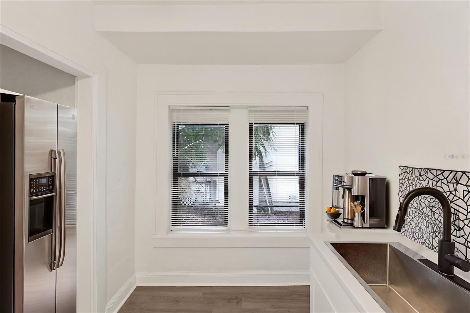 ILEXHURST SUB - Residential Income