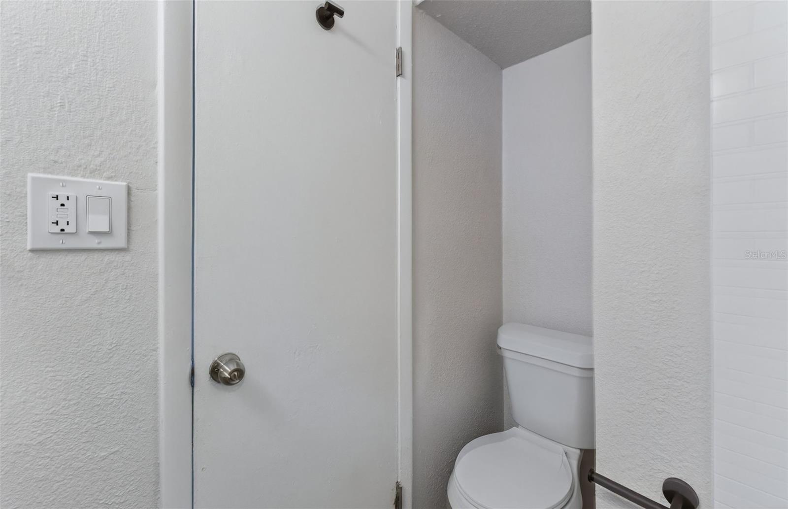 ILEXHURST SUB - Residential Income