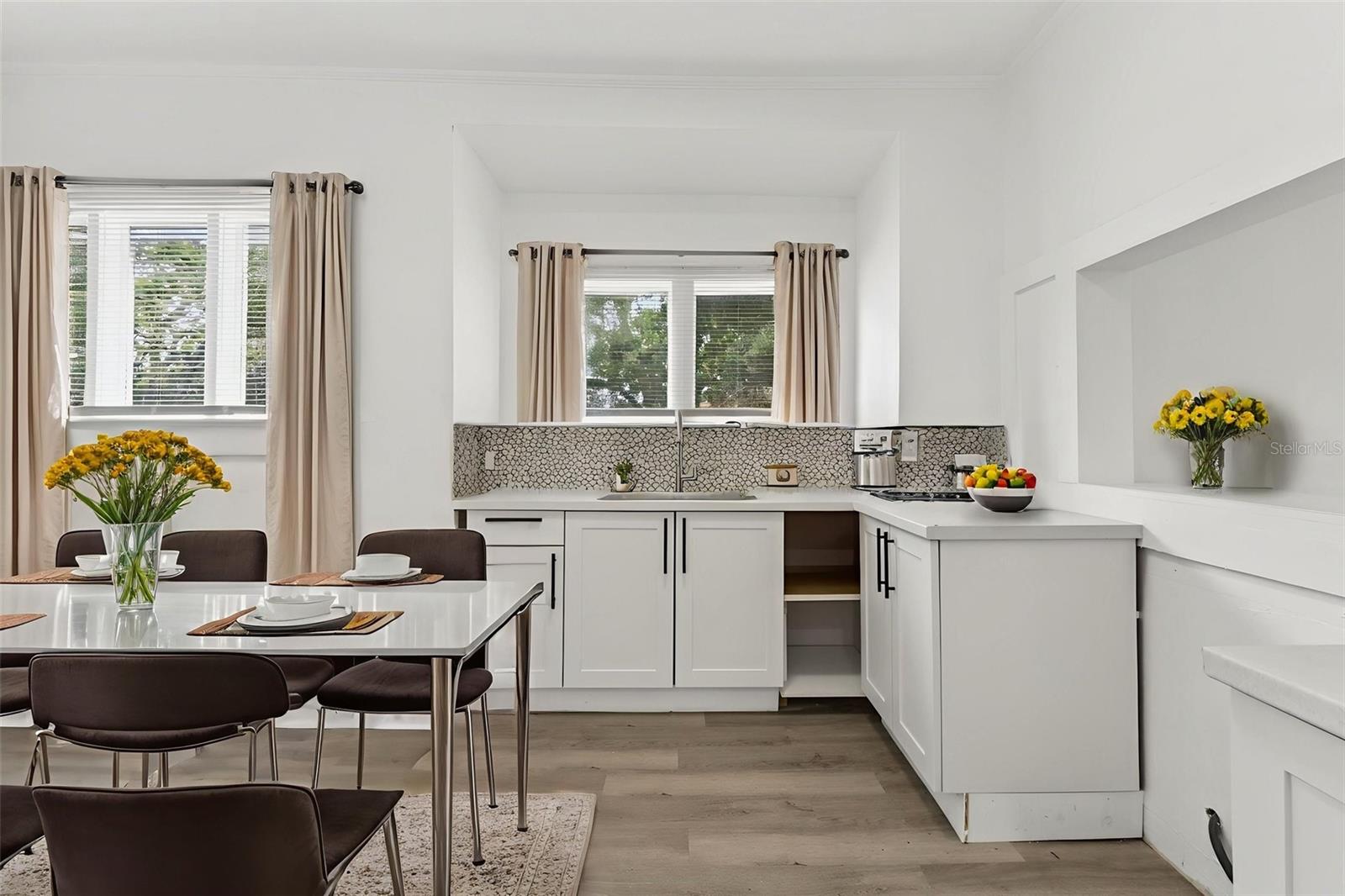 ILEXHURST SUB - Residential Income