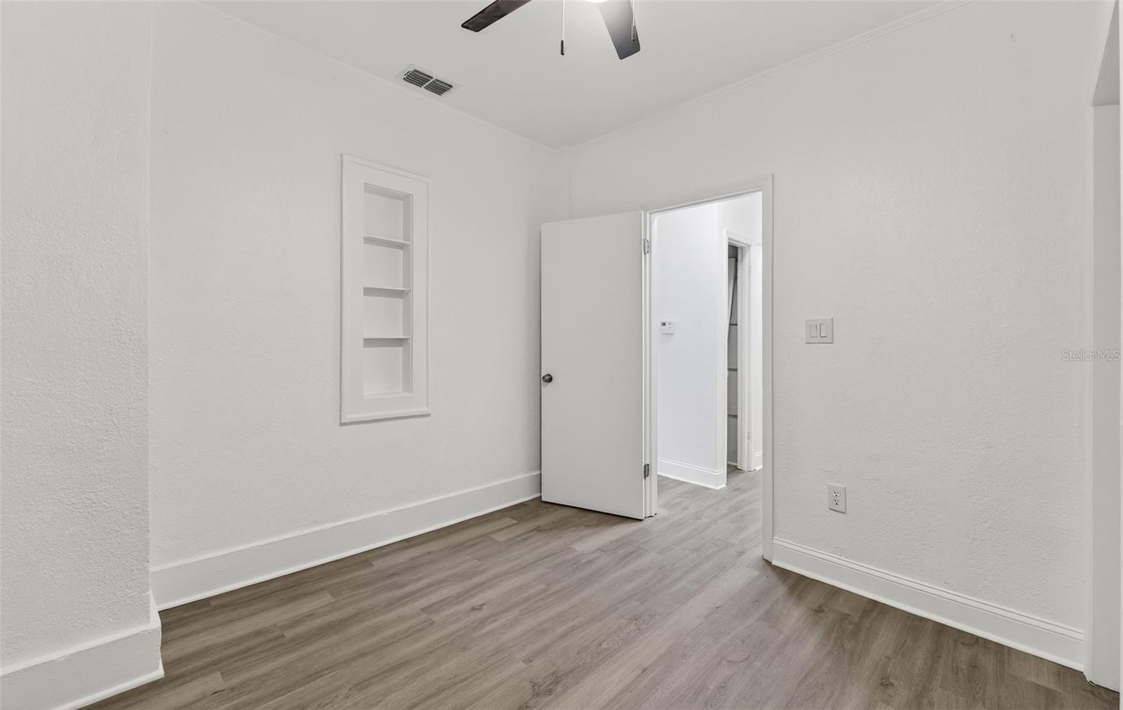 ILEXHURST SUB - Residential Income