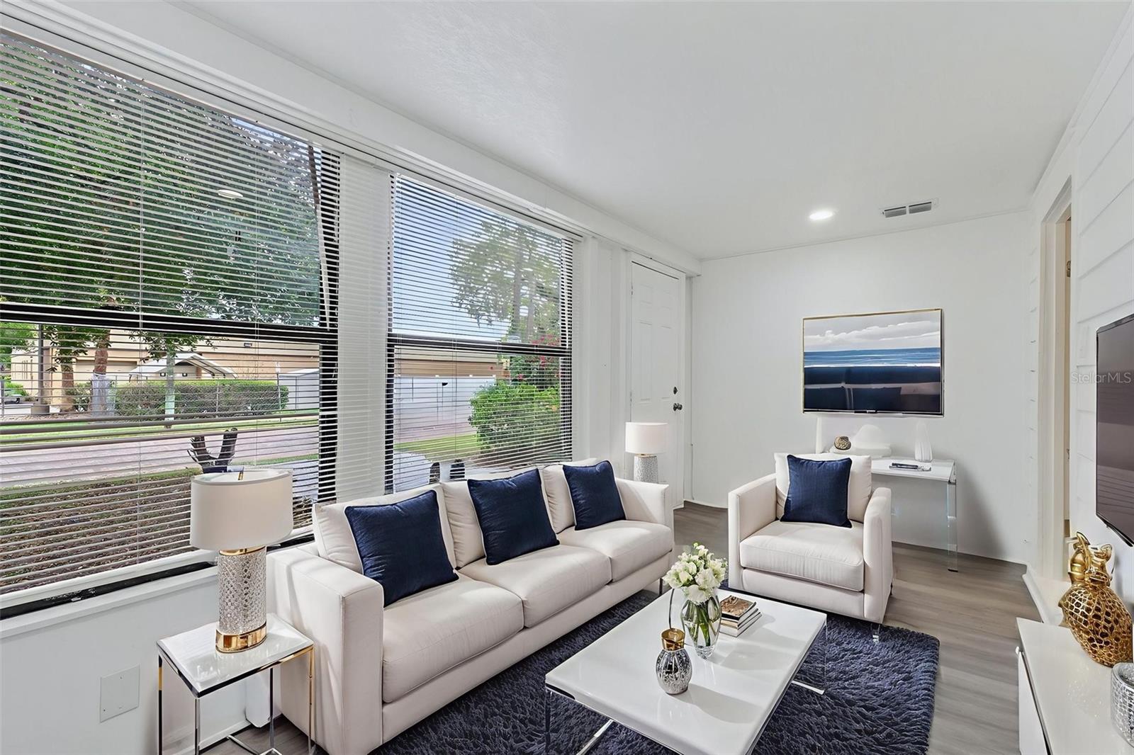 ILEXHURST SUB - Residential Income