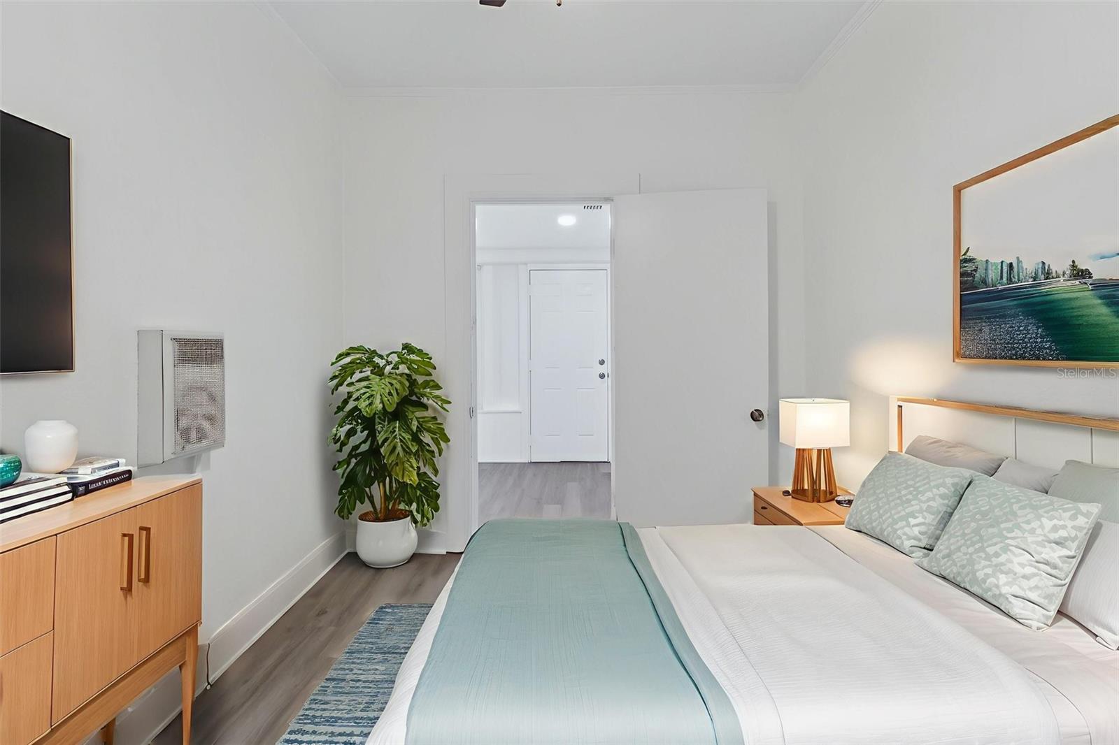 ILEXHURST SUB - Residential Income