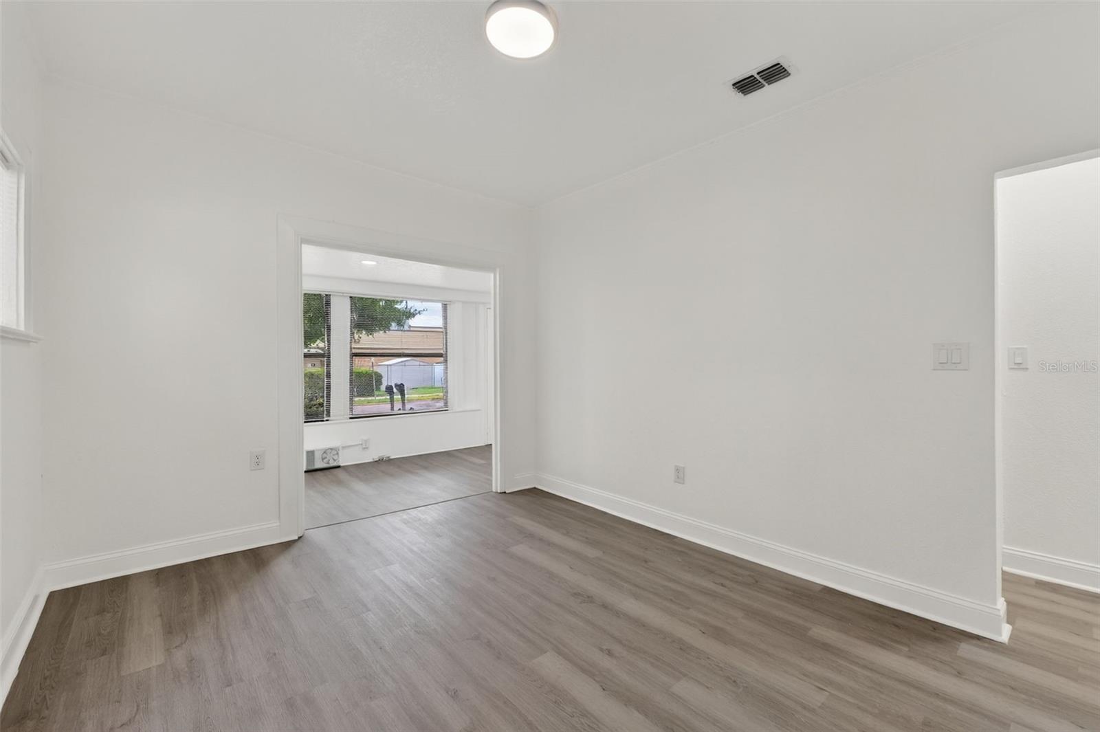 ILEXHURST SUB - Residential Income