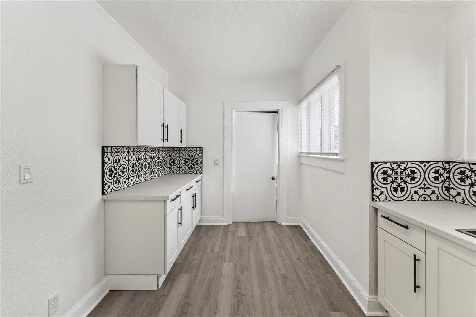 ILEXHURST SUB - Residential Income