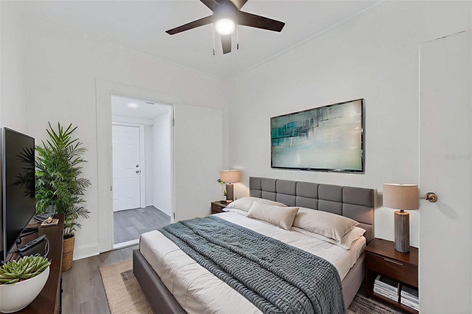 ILEXHURST SUB - Residential Income