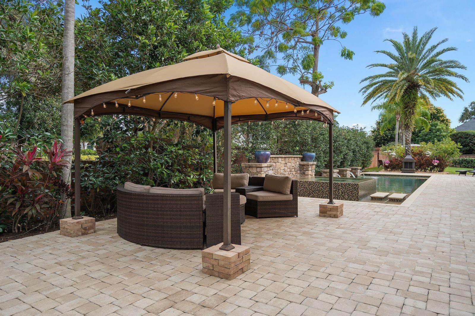 EMERSON POINTE - Residential