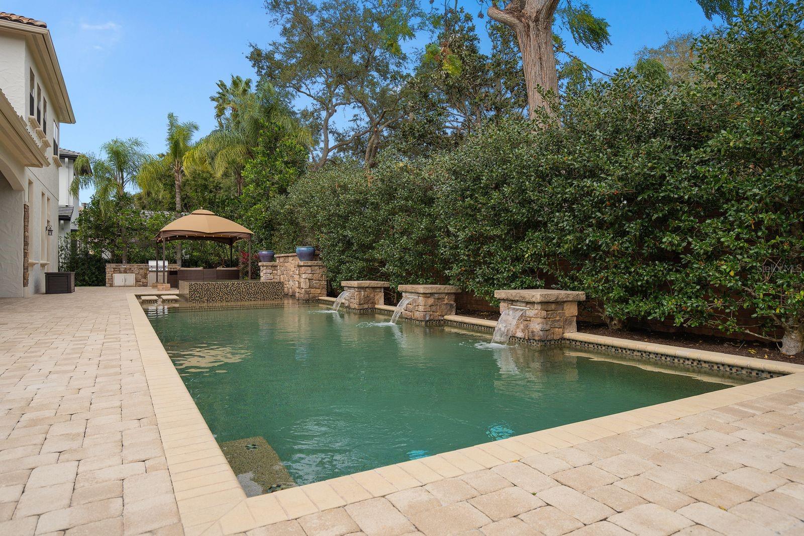 EMERSON POINTE - Residential