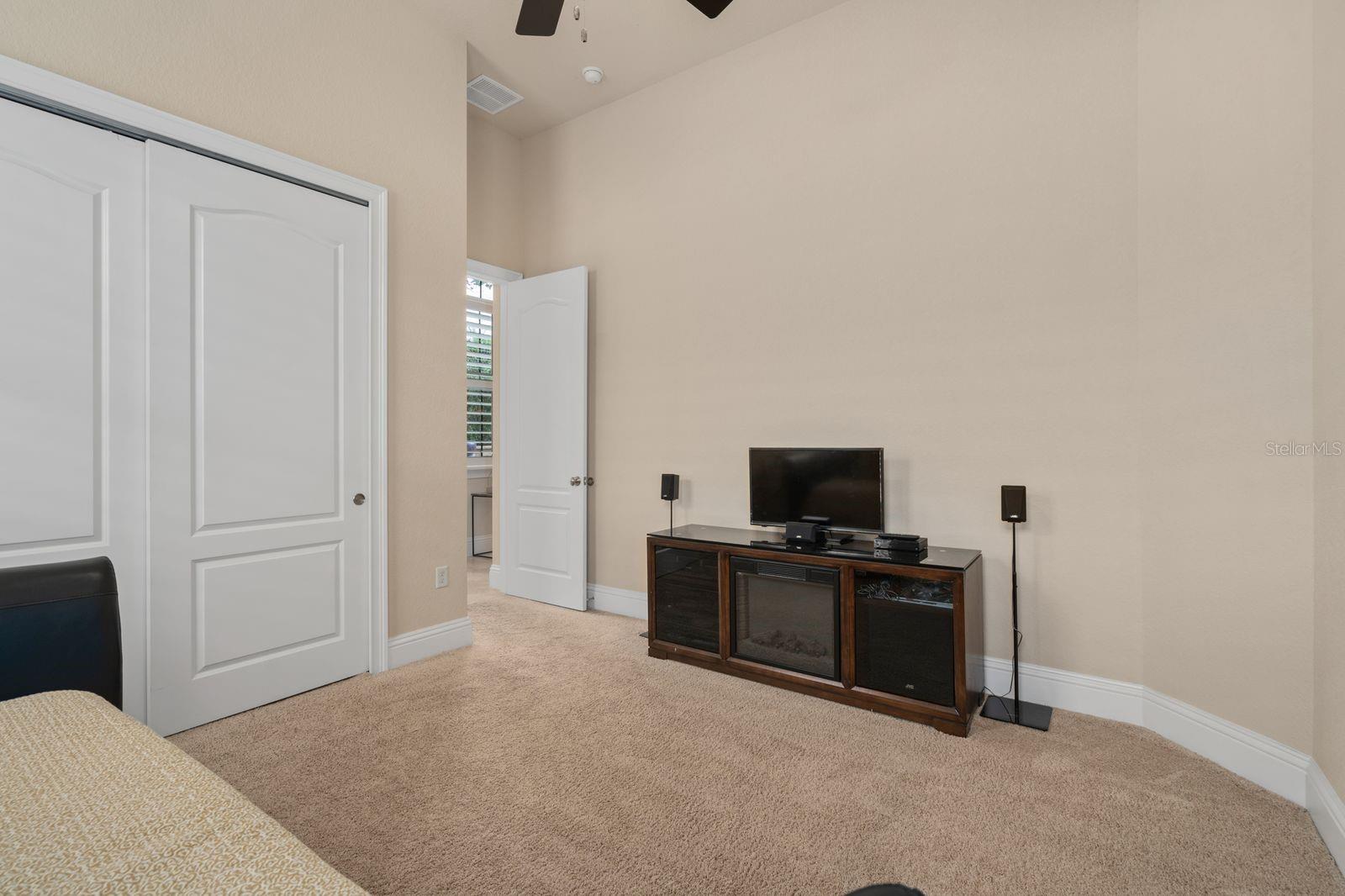 EMERSON POINTE - Residential