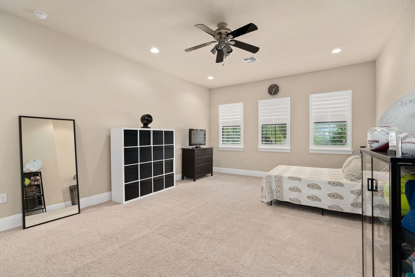 EMERSON POINTE - Residential