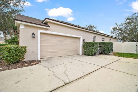 A home in APOPKA