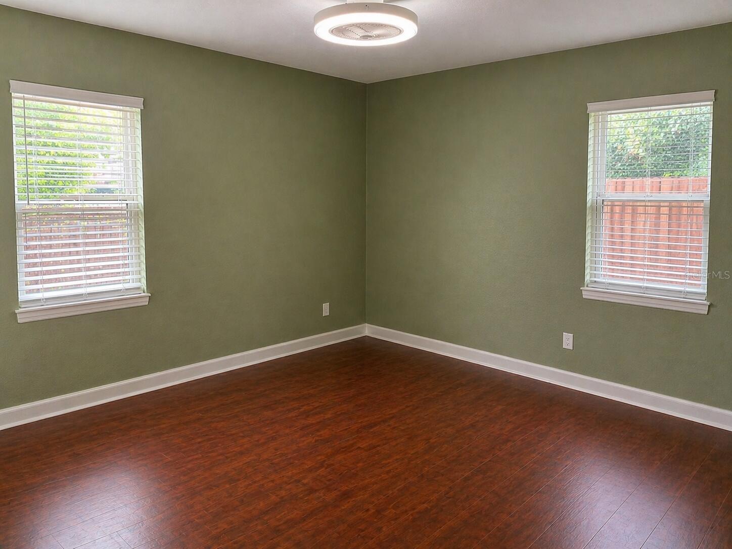 GRANDVIEW ACRES UNIT 1 - Residential