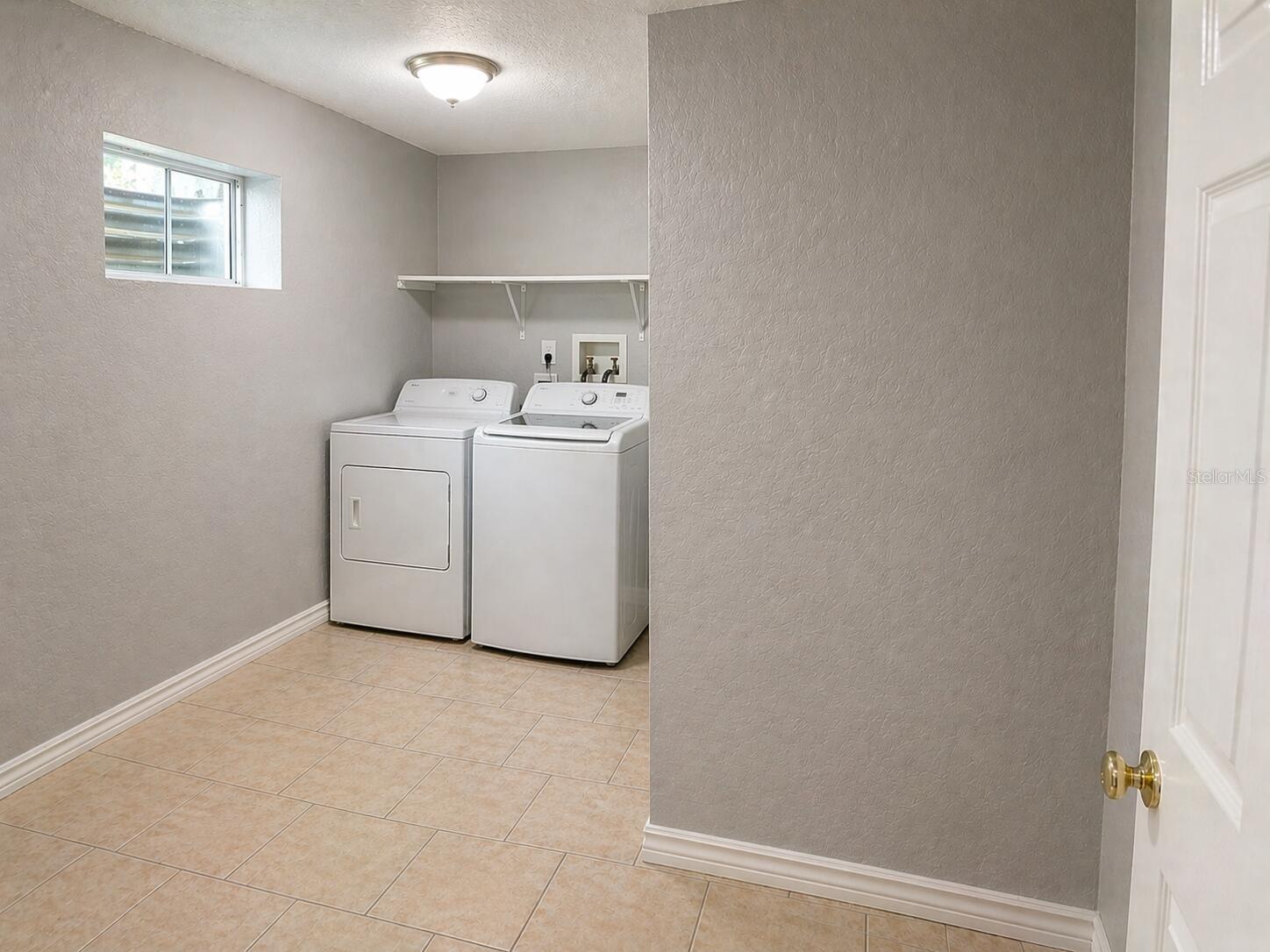 GRANDVIEW ACRES UNIT 1 - Residential
