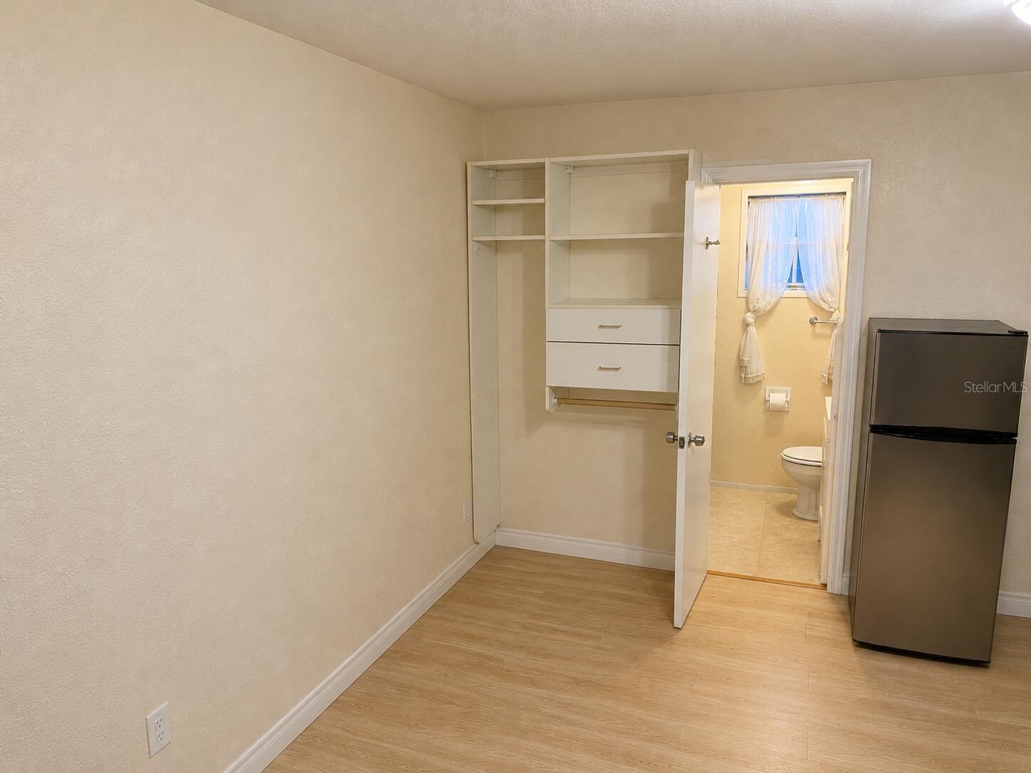 GRANDVIEW ACRES UNIT 1 - Residential