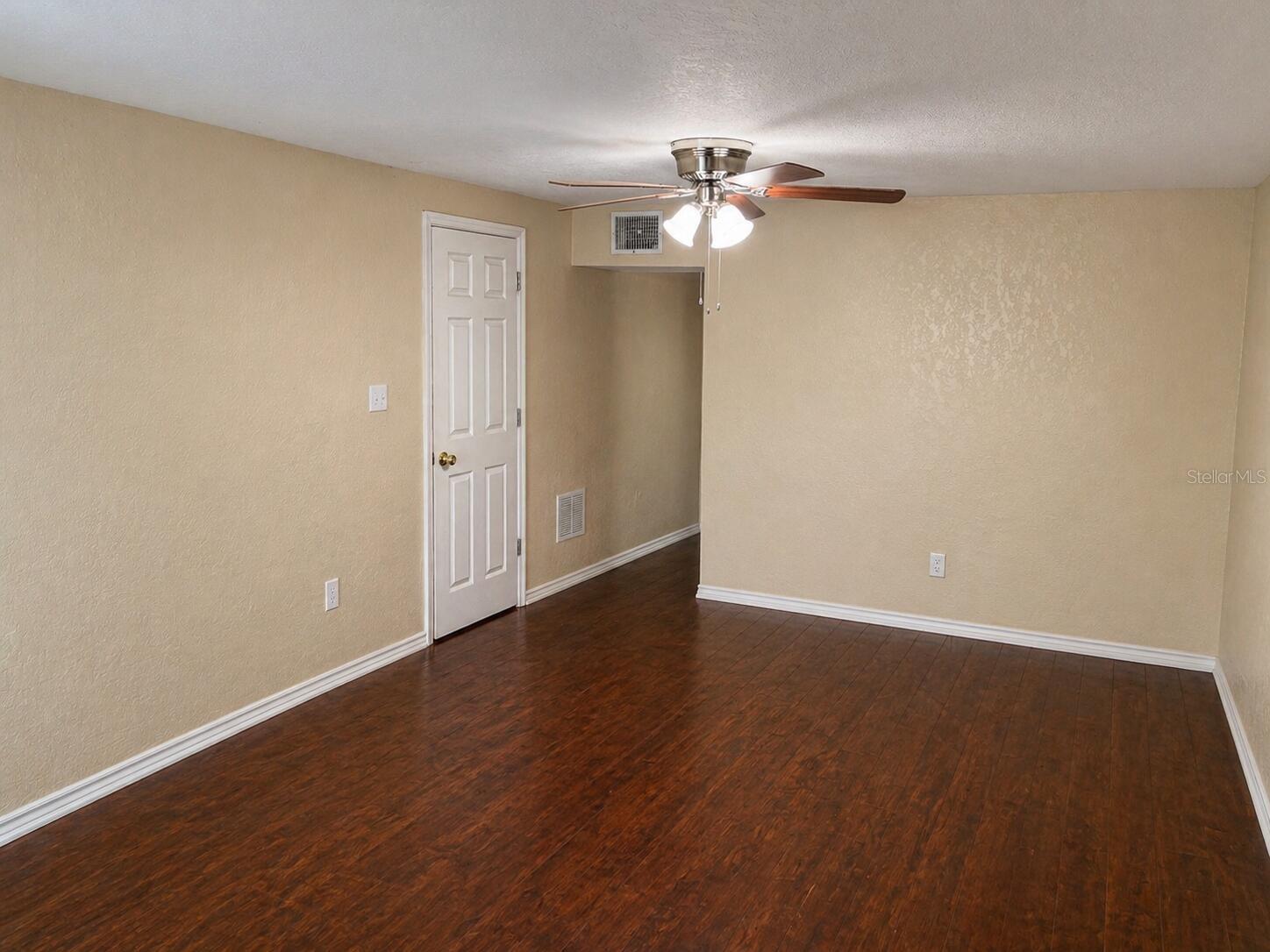 GRANDVIEW ACRES UNIT 1 - Residential