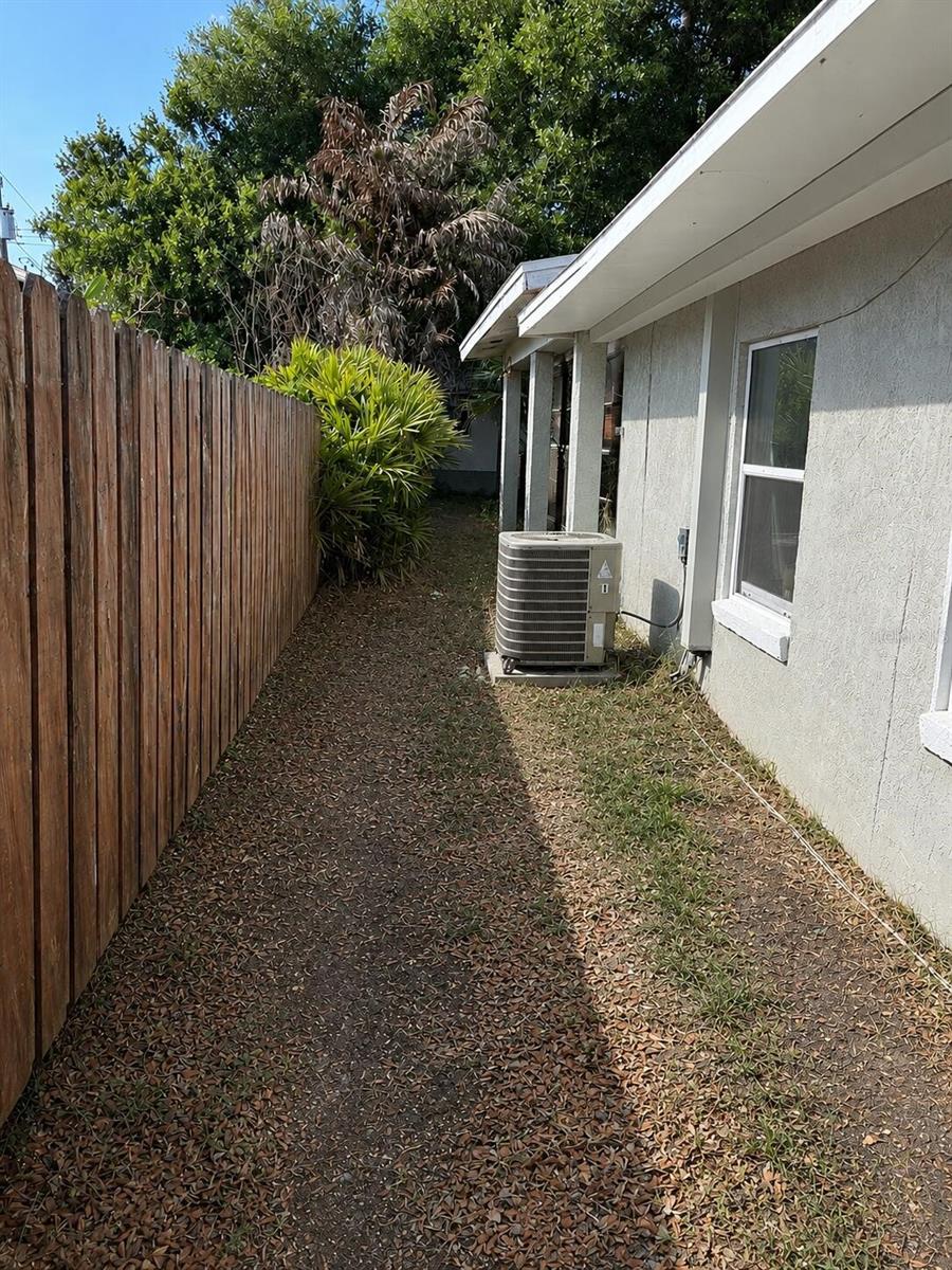 GRANDVIEW ACRES UNIT 1 - Residential