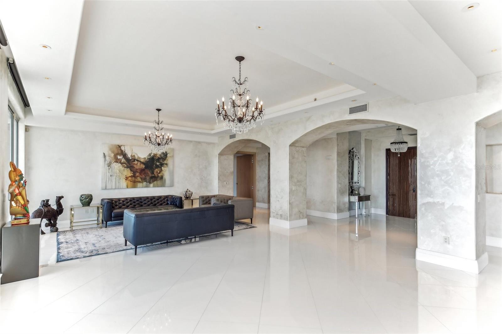 1209 E CUMBERLAND AVENUE 2802