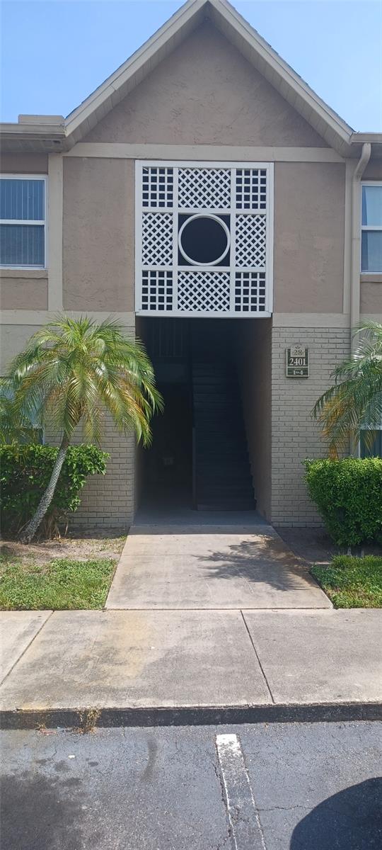 Amazing rental opportunity in a Great Location, 2 bedrooms, 2 baths spacious condo with an open floor plan. Ready to move-in. Pool, playground and tennis courts are a plus in that amazing Community. Rent includes water, trash and interior pest control. Close to schools, Theme Parks, Malls, Restaurants and major highways. HOA approval is required for the residents.
