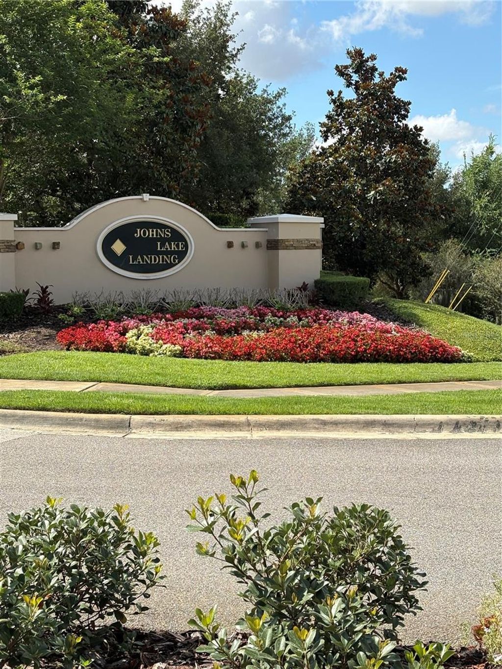 Photo of 17042 Crestmont Boulevard, Clermont, FL 34711 (MLS # O6410101)