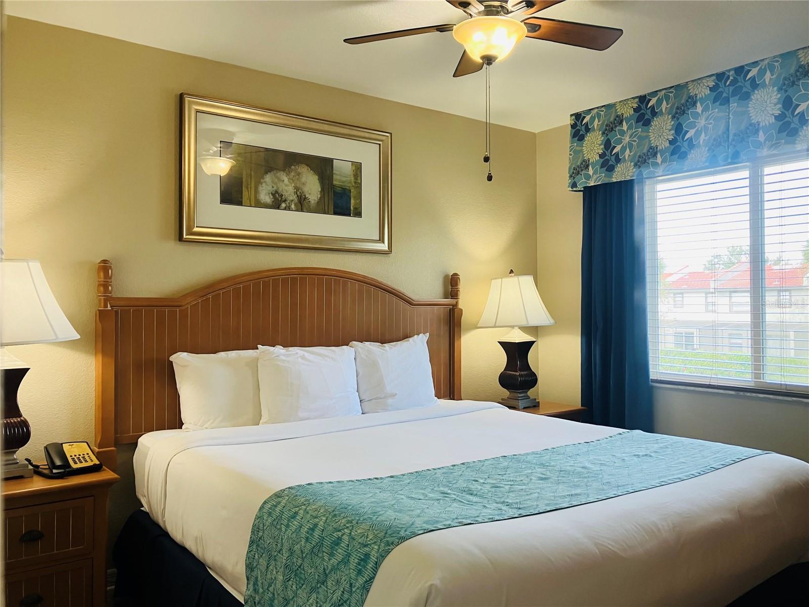 FANTASYWORLD CLUB VILLAS UNIT 1 - Residential Lease