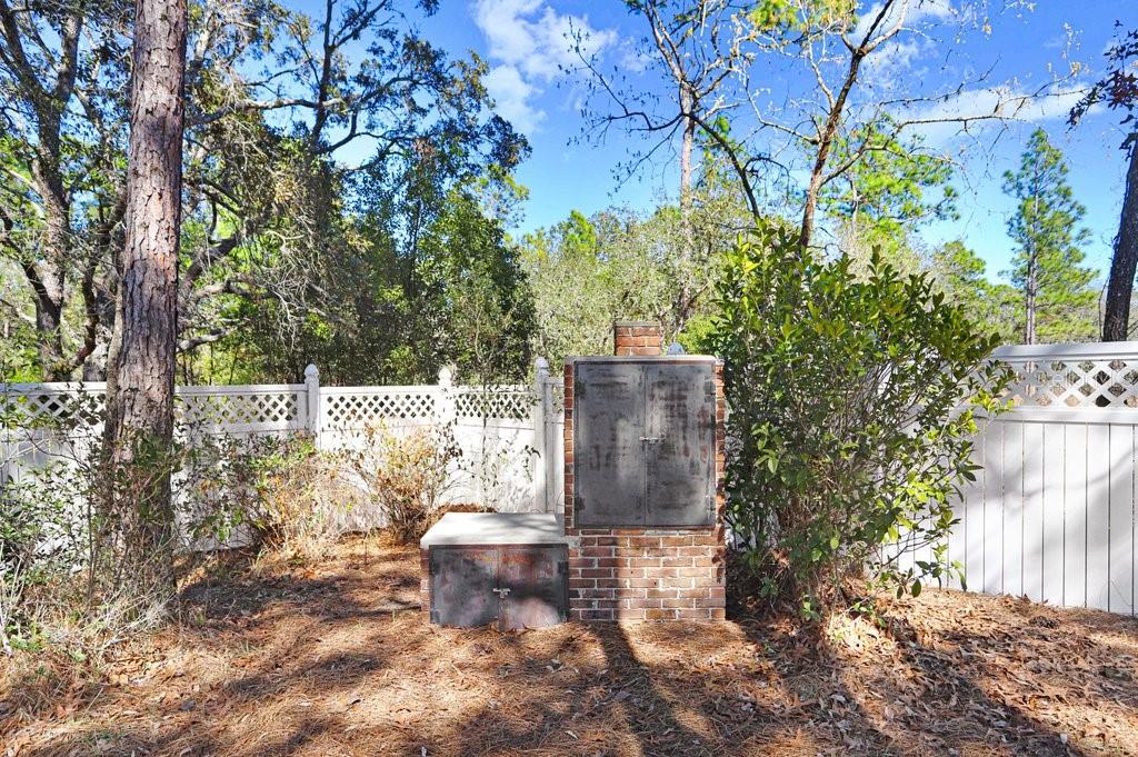 OAKRIDGE ESTATES - Residential