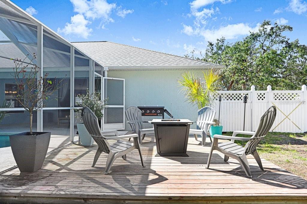 OAKRIDGE ESTATES - Residential