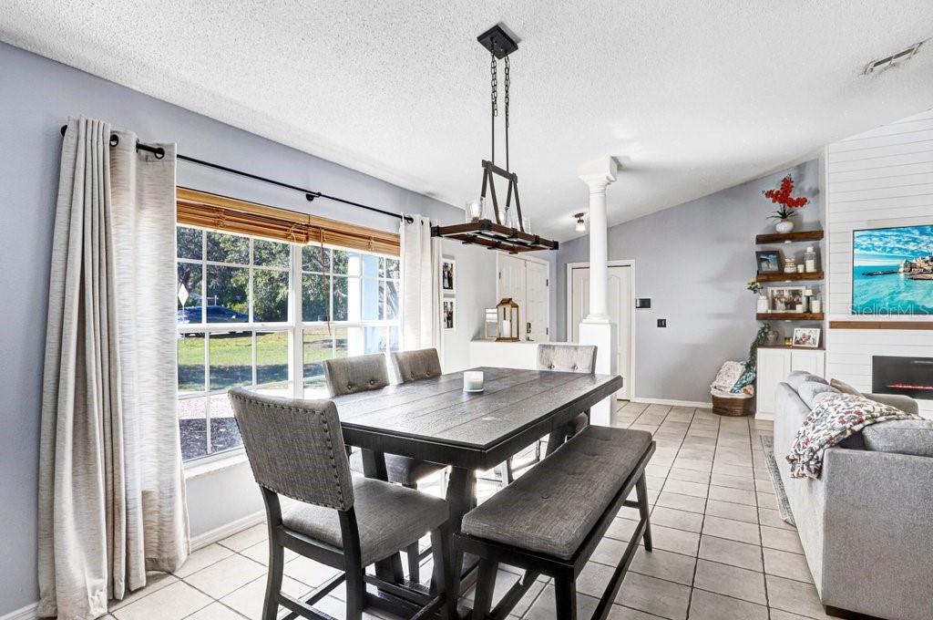 OAKRIDGE ESTATES - Residential