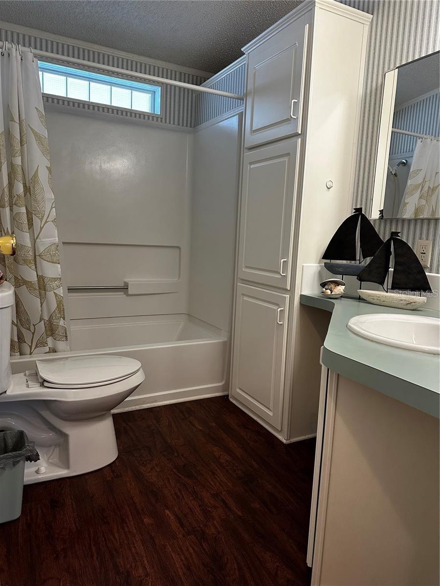 FAIRWAY VILLAGE MOBILE HOME PARK UNREC - Residential