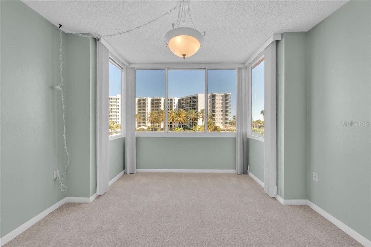 660 ISLAND WAY 301