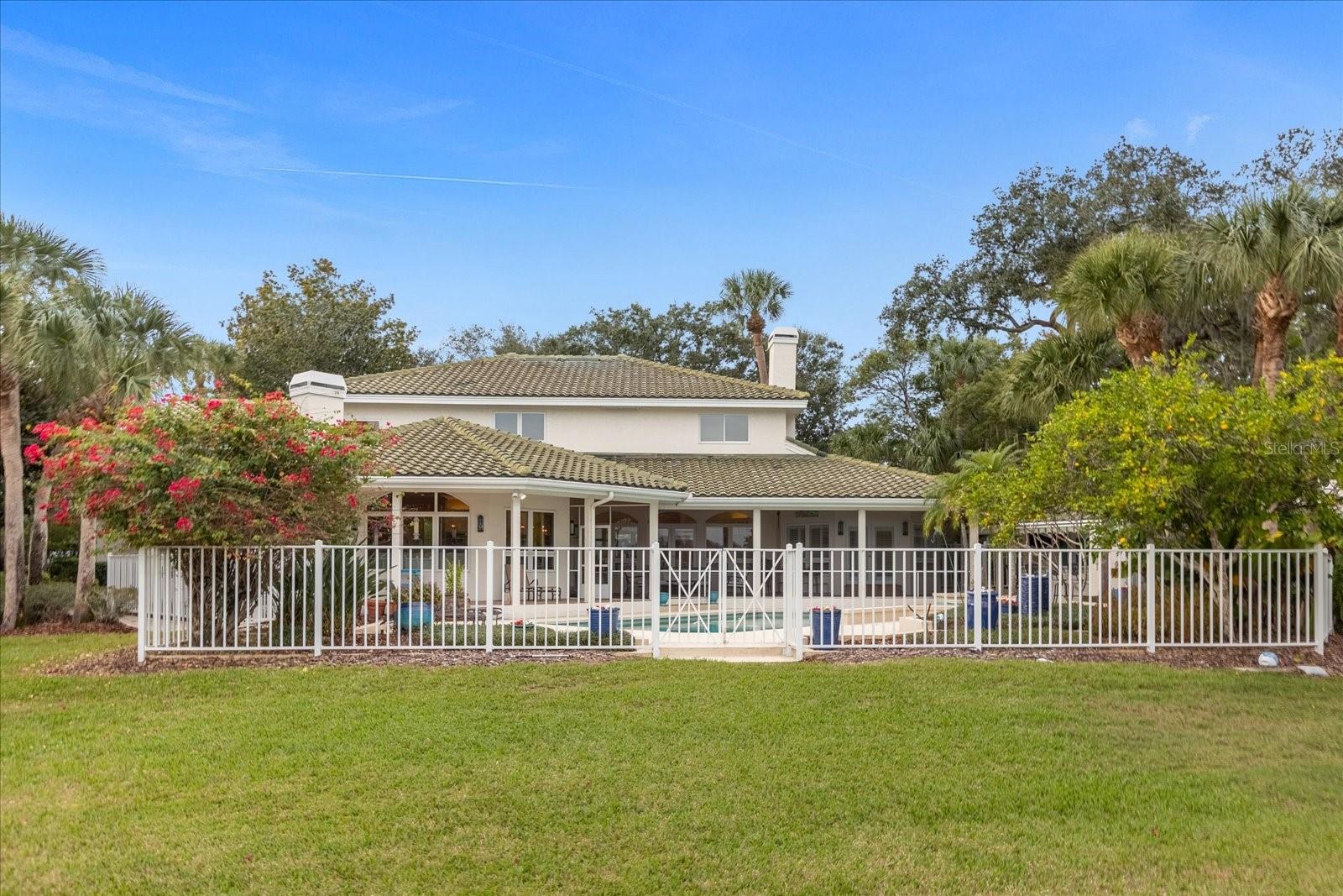 VERSAILLES - Residential