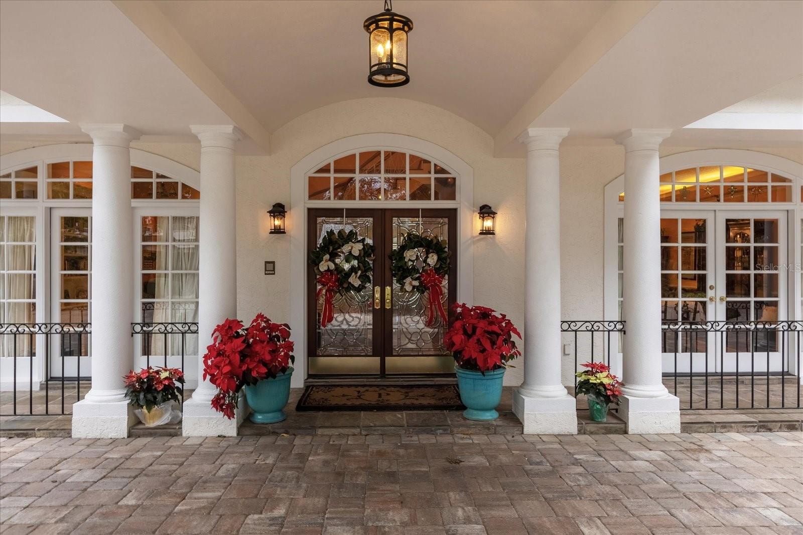 VERSAILLES - Residential