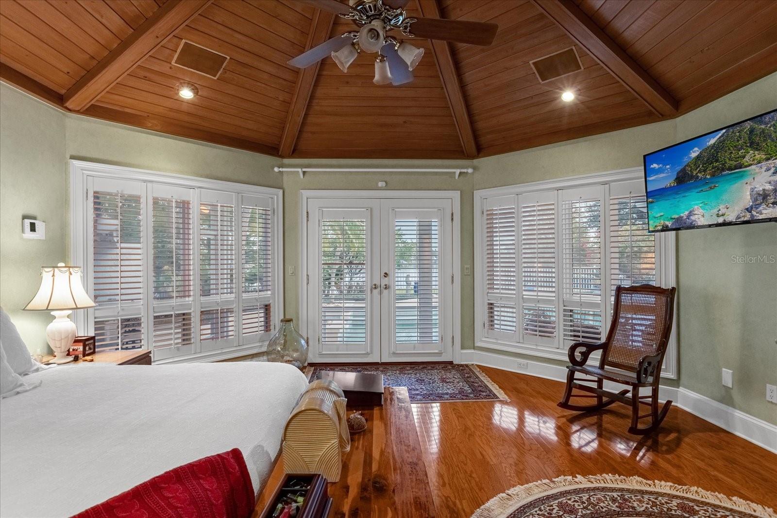 VERSAILLES - Residential