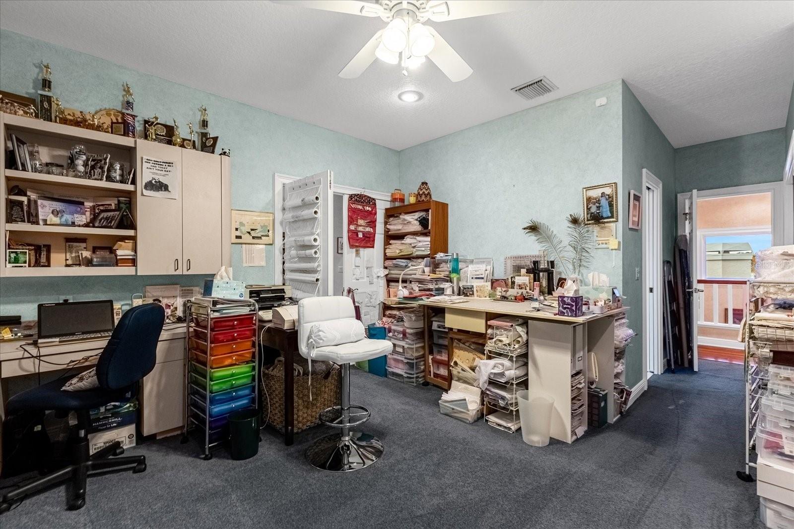 VERSAILLES - Residential