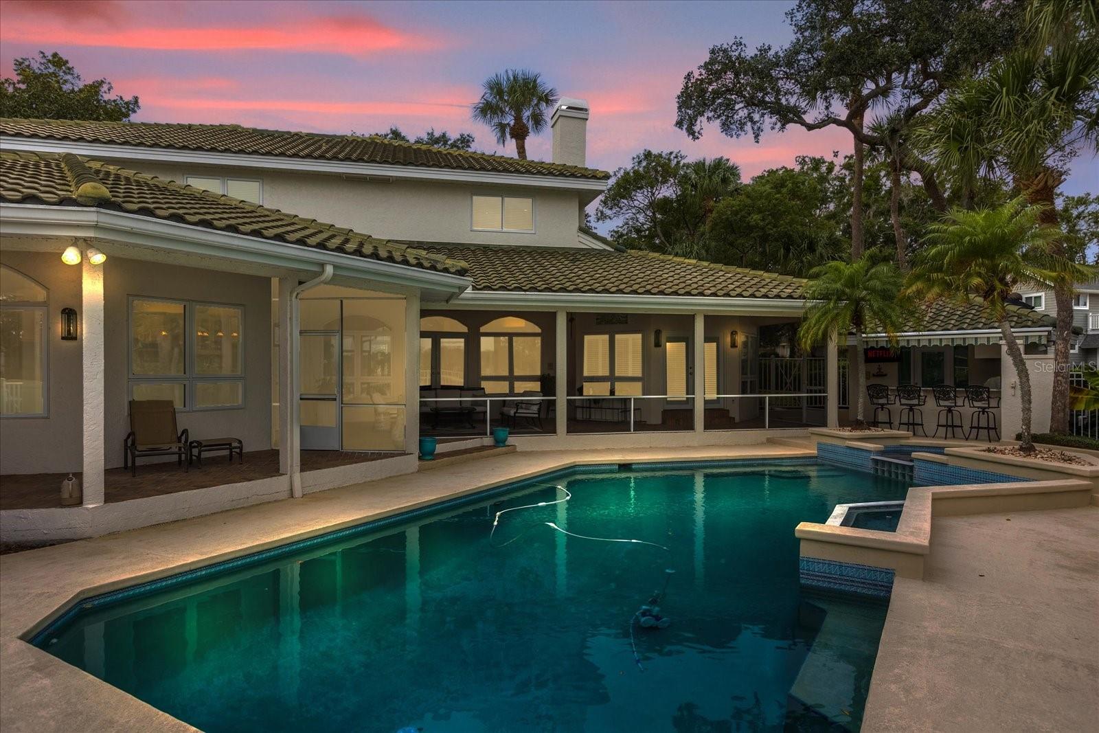 VERSAILLES - Residential