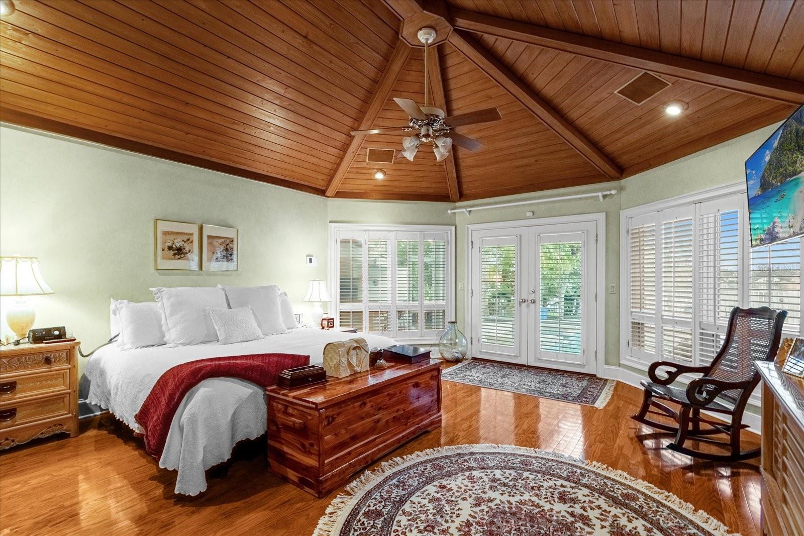 VERSAILLES - Residential