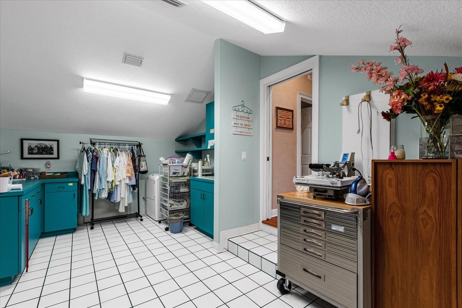 VERSAILLES - Residential