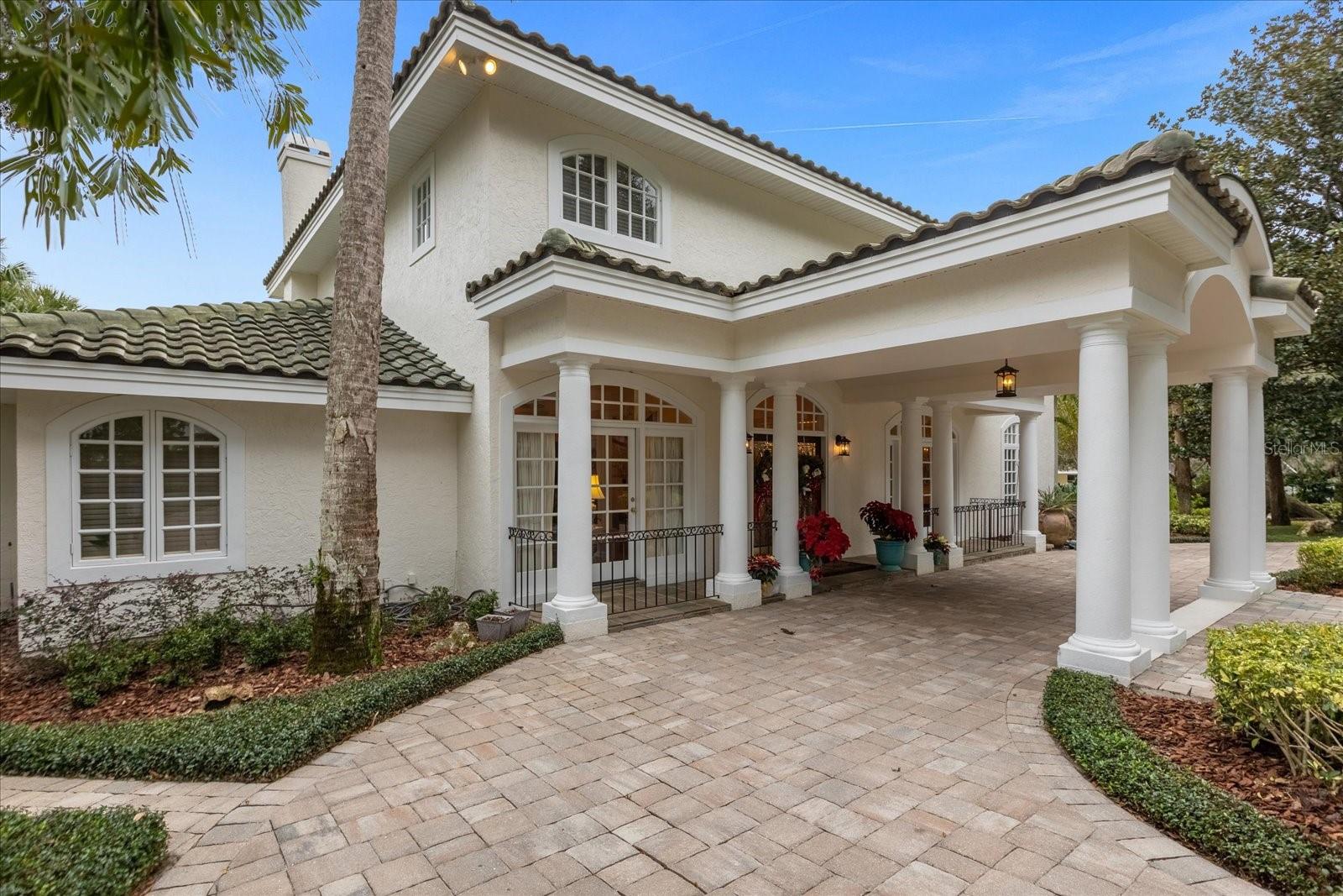 VERSAILLES - Residential