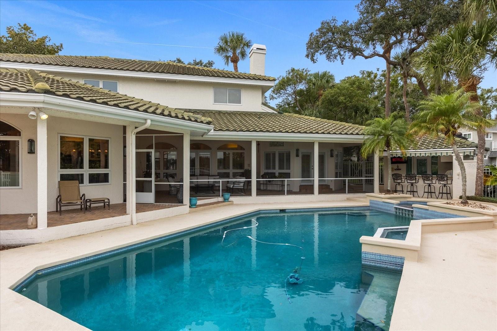 VERSAILLES - Residential