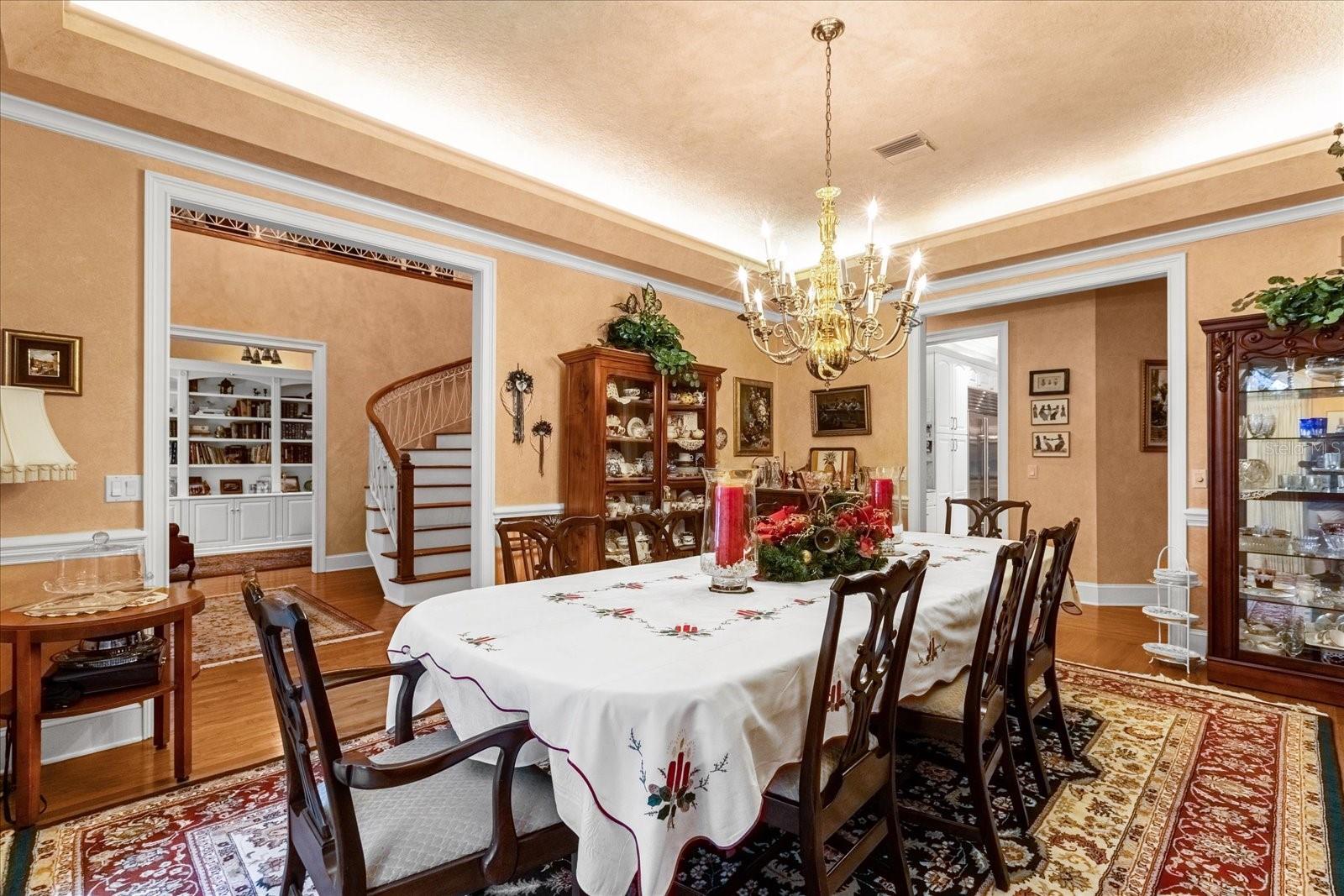 VERSAILLES - Residential