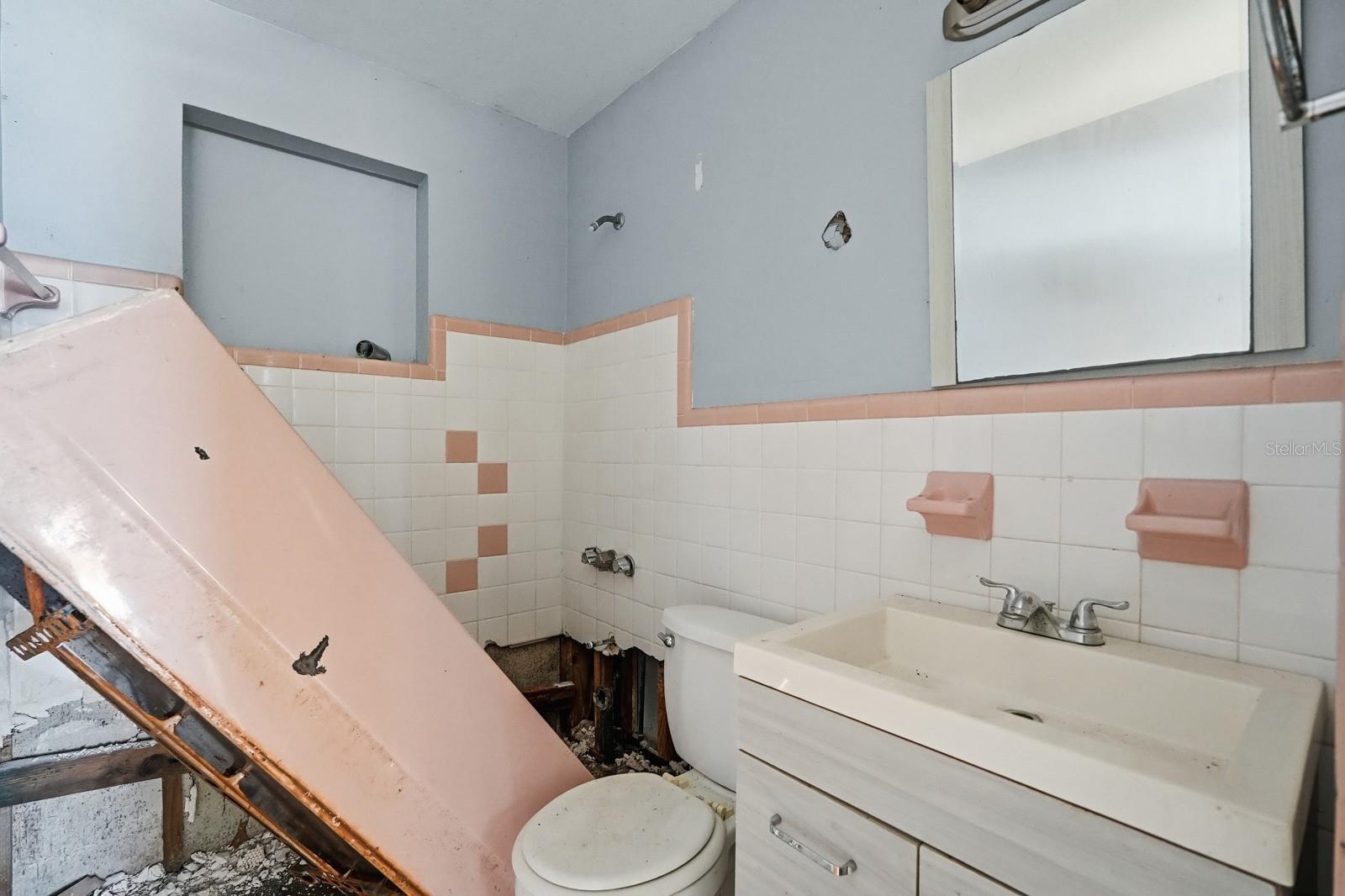 BAYWOOD REP - Residential