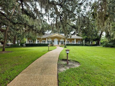 A home in LONGWOOD