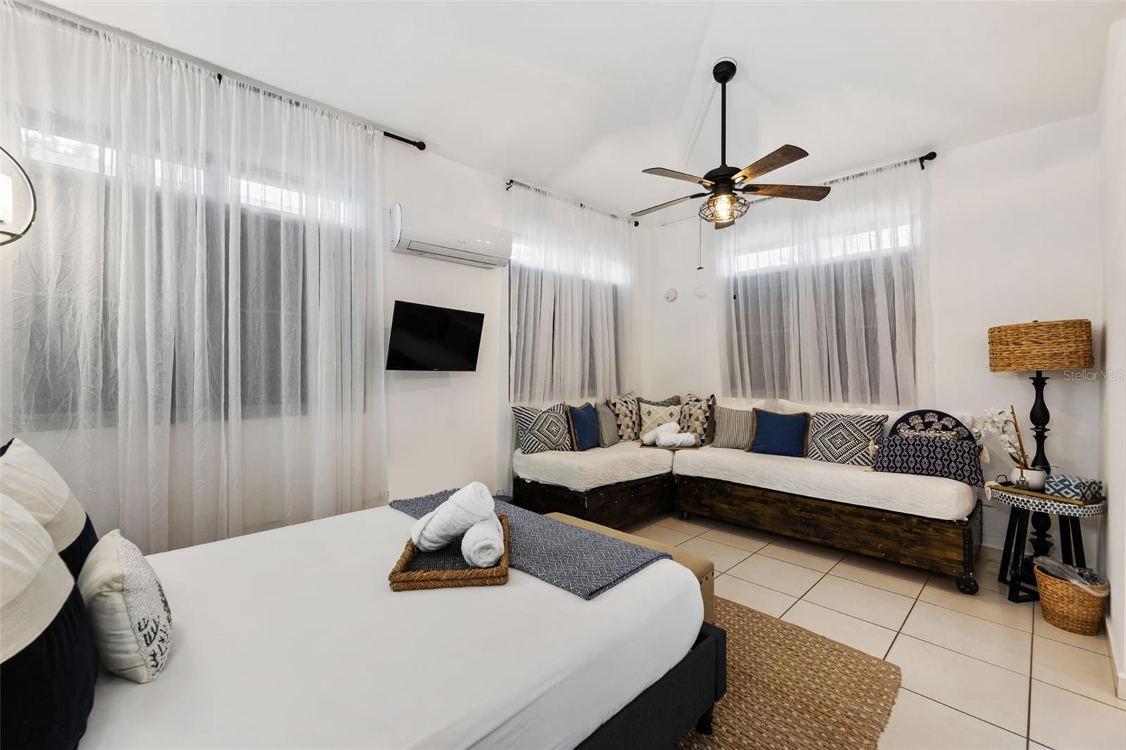 AGUADA SEA BEACH VILLAS - Residential