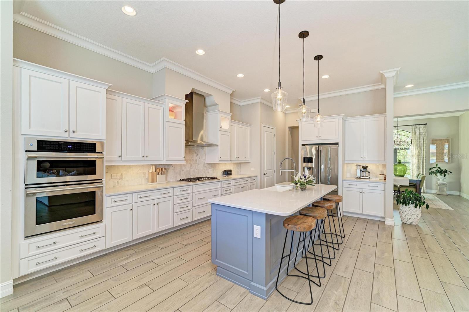 TOSCANA ISLES - Residential
