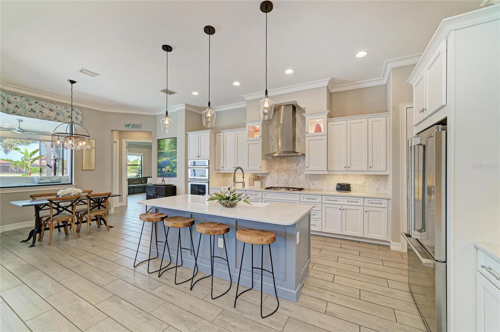 TOSCANA ISLES - Residential