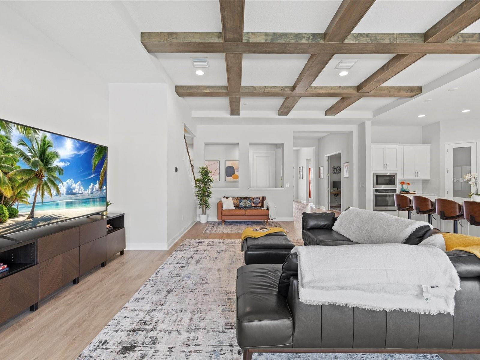 6092 HIDDEN BR DRIVE