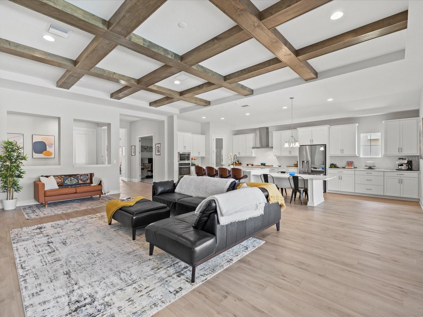 6092 HIDDEN BR DRIVE