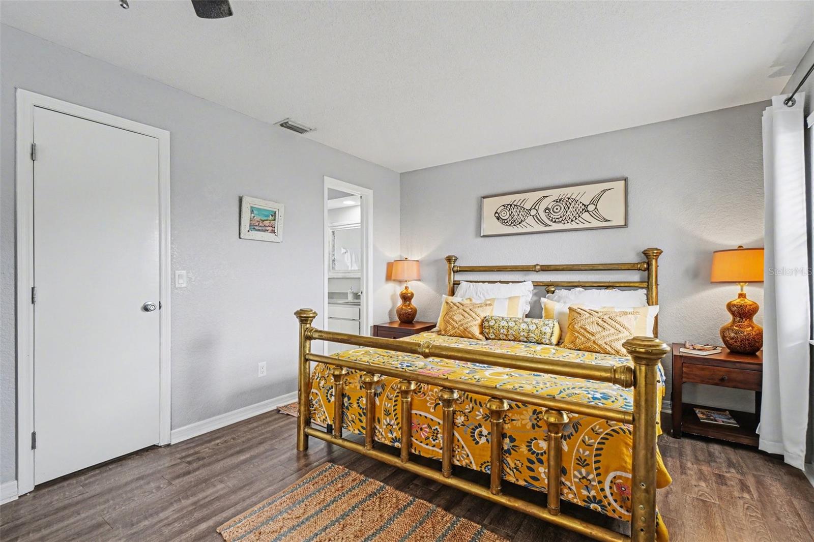 CHARLOTTE PARK - Residential