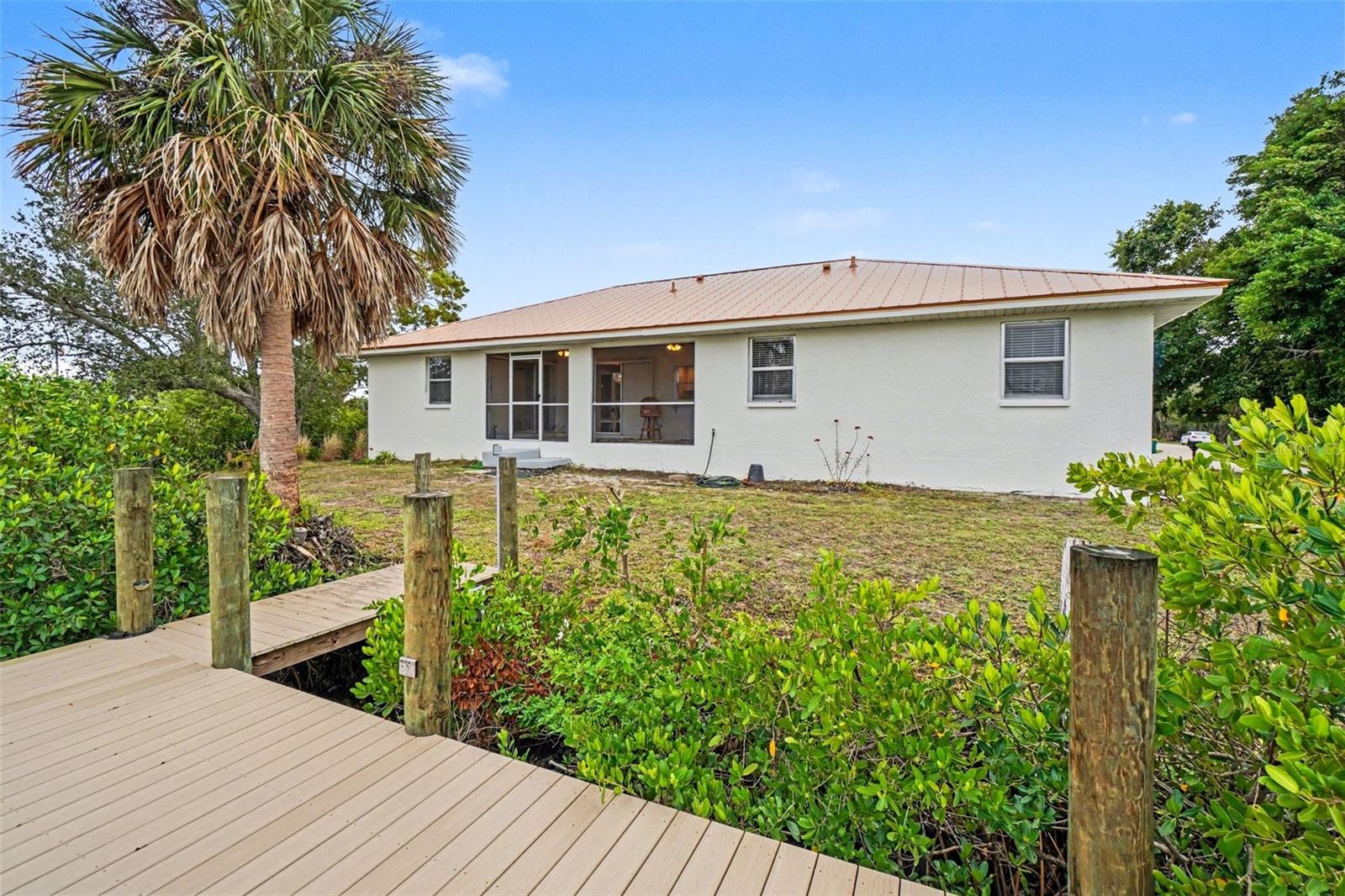 CHARLOTTE PARK - Residential