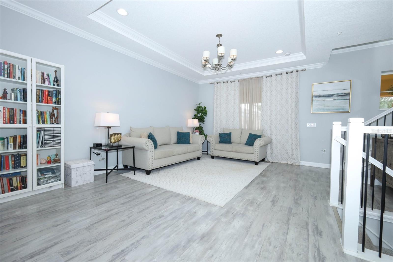 GRANDE OAKS AT HEATHROW - Residential Lease