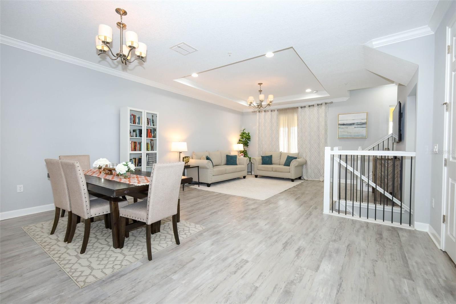 GRANDE OAKS AT HEATHROW - Residential Lease