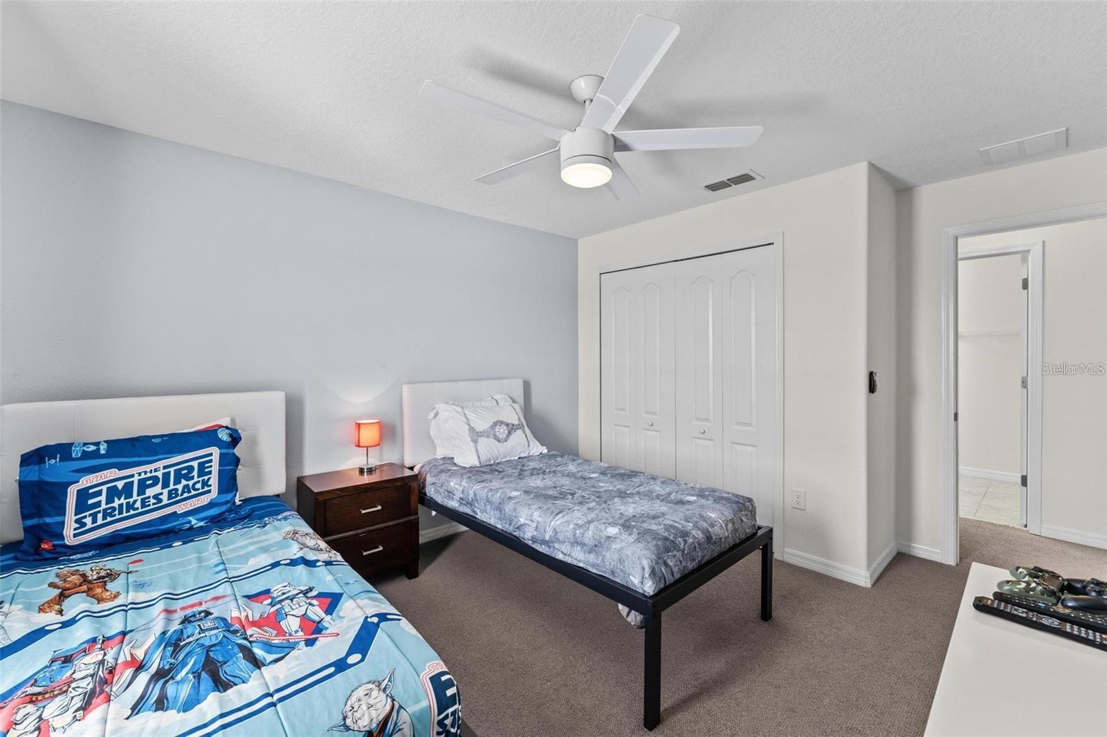 PARADISE PALMS RESIDENCE - Residential